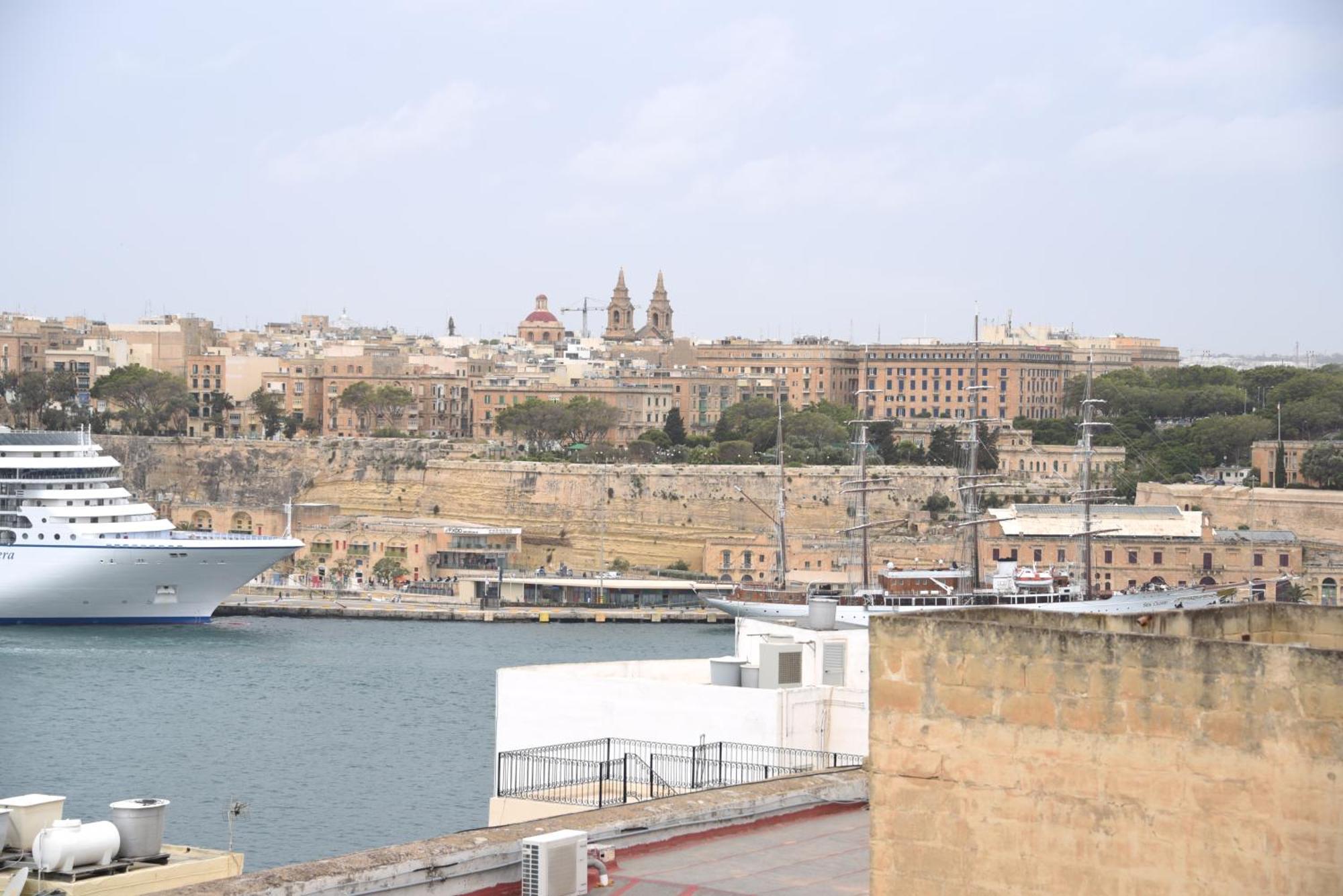 Senglea Medieval House Exterior photo